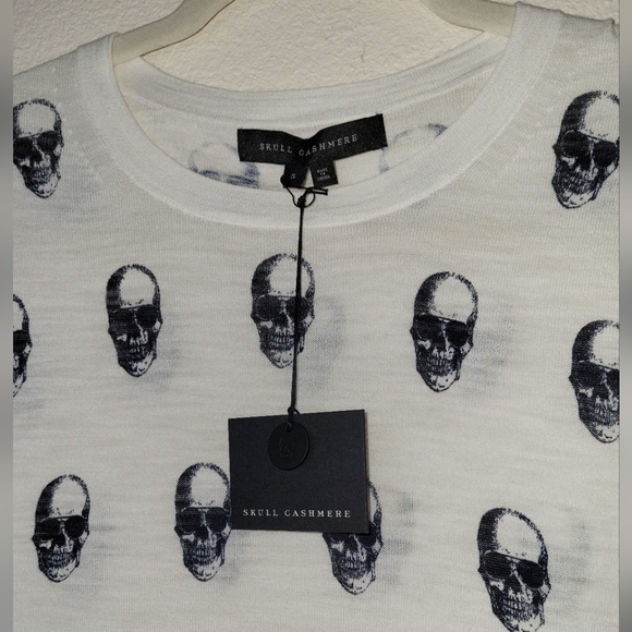 SKULL CASHMERE SUSIE TOP, Cotton, Skull Tee, White/Navy, Small, NWT - Picture 12 of 13